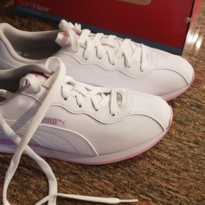 Puma shoes